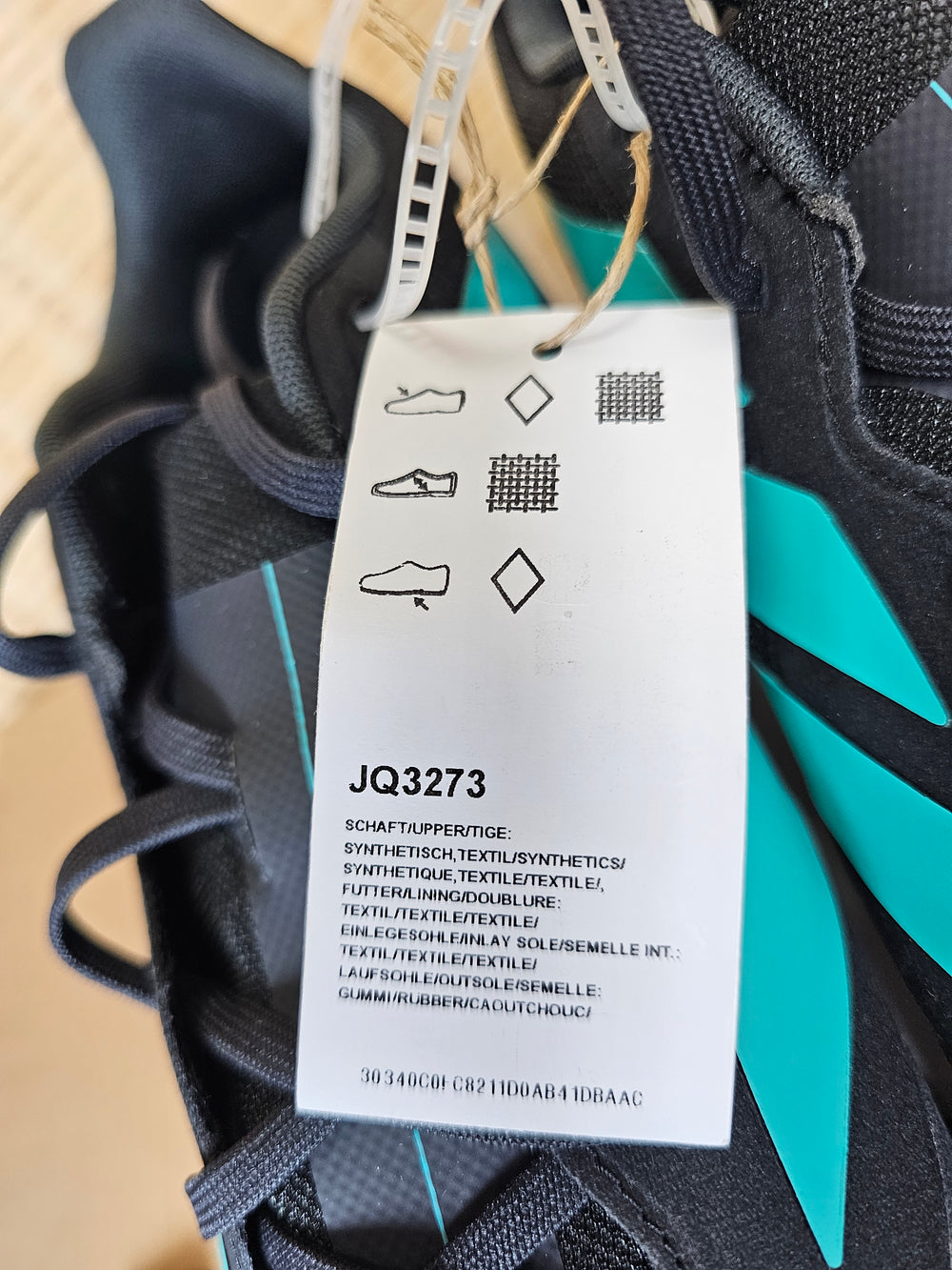 Adidas Feroza Base Mercedes-AMG Petronas Formula One Team Men's 11 JQ3273