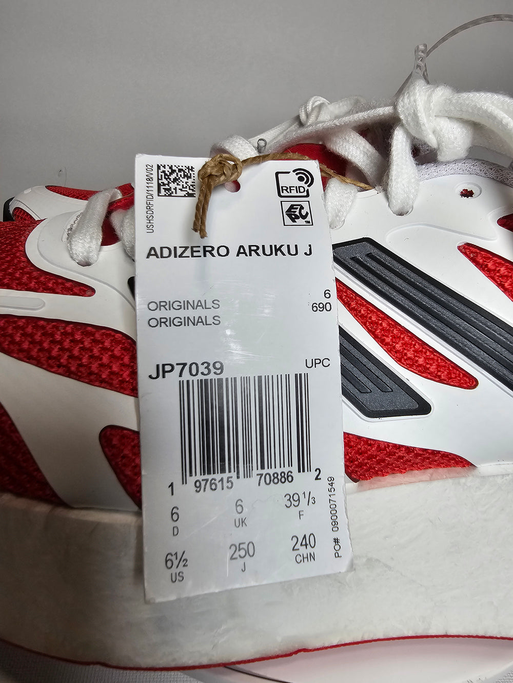 adidas Adizero Aruku J JP7039 Red White Men's Size 6.5 Lifestyle Sneakers NWT