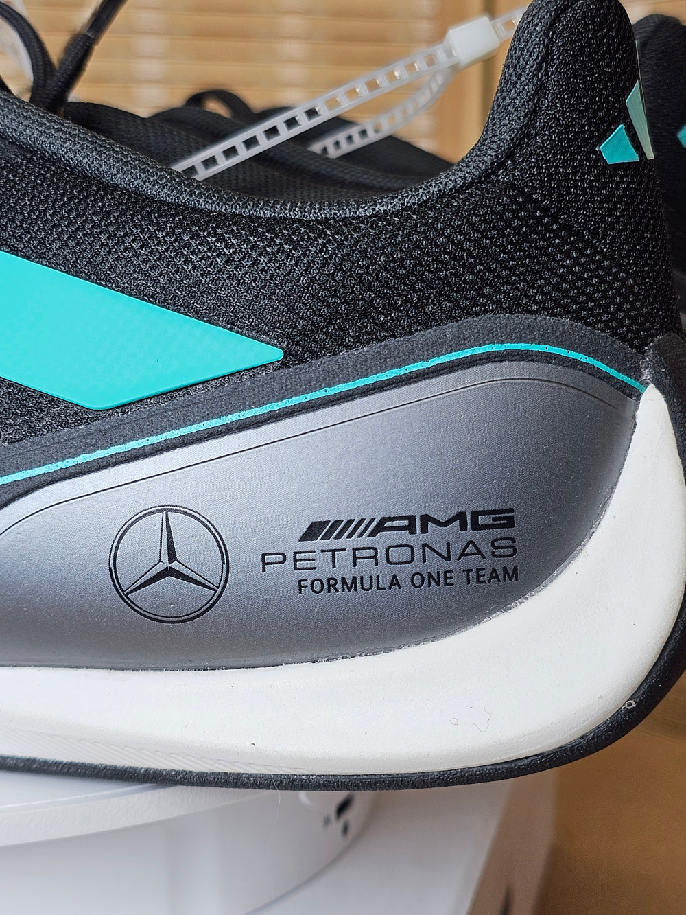 Adidas Feroza Base Mercedes-AMG Petronas Formula One Team Men's 11 JQ3273