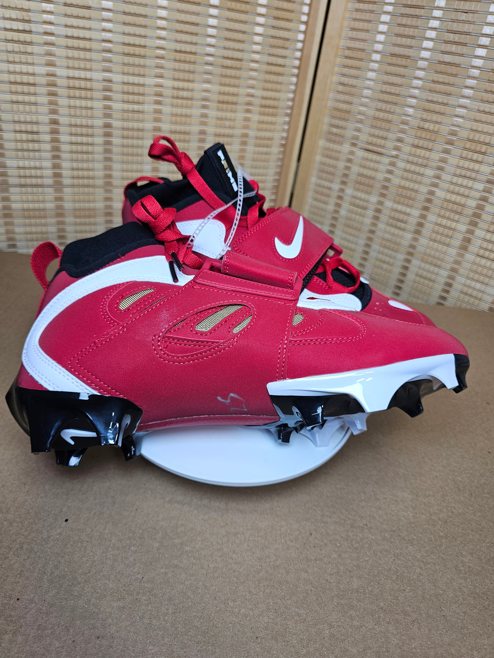 Nike Diamond Turf 2 TD Football Cleats Fire Red Men’s Size 9 IF4807-001
