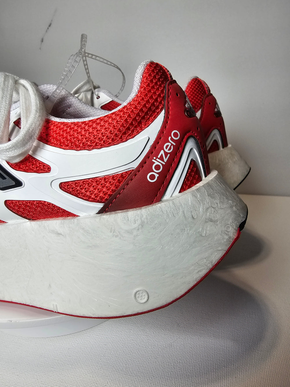 adidas Adizero Aruku J JP7039 Red White Men's Size 6.5 Lifestyle Sneakers NWT
