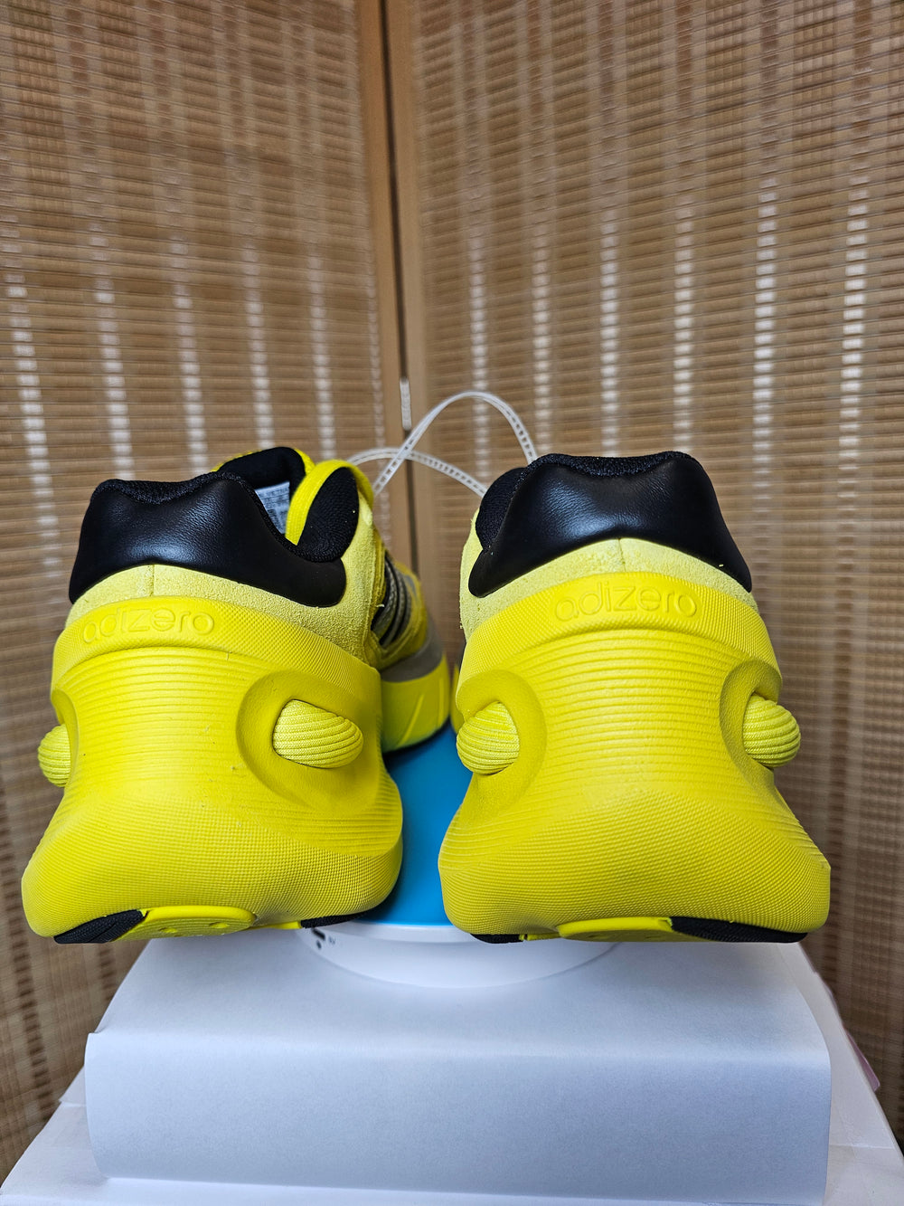 Adidas Adizero Goukana JP7177 Yellow Light Yellow Men's Running Shoes Size 10.5