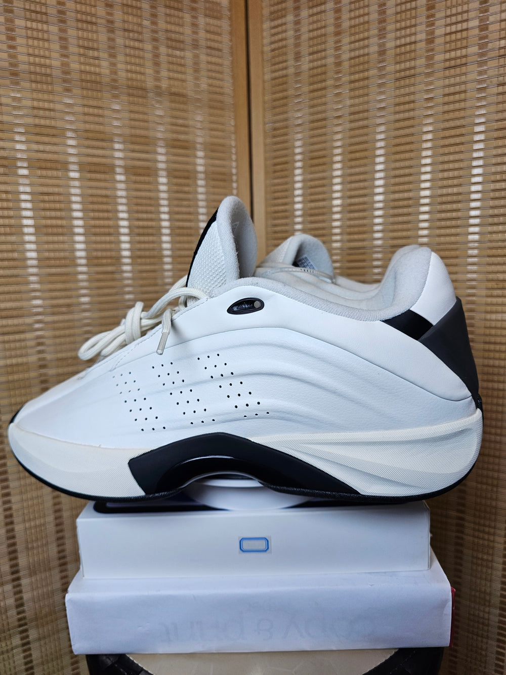 Adidas Nova IIInfinity 003 JQ2770 Basketball Shoes White Black Men's Size 15