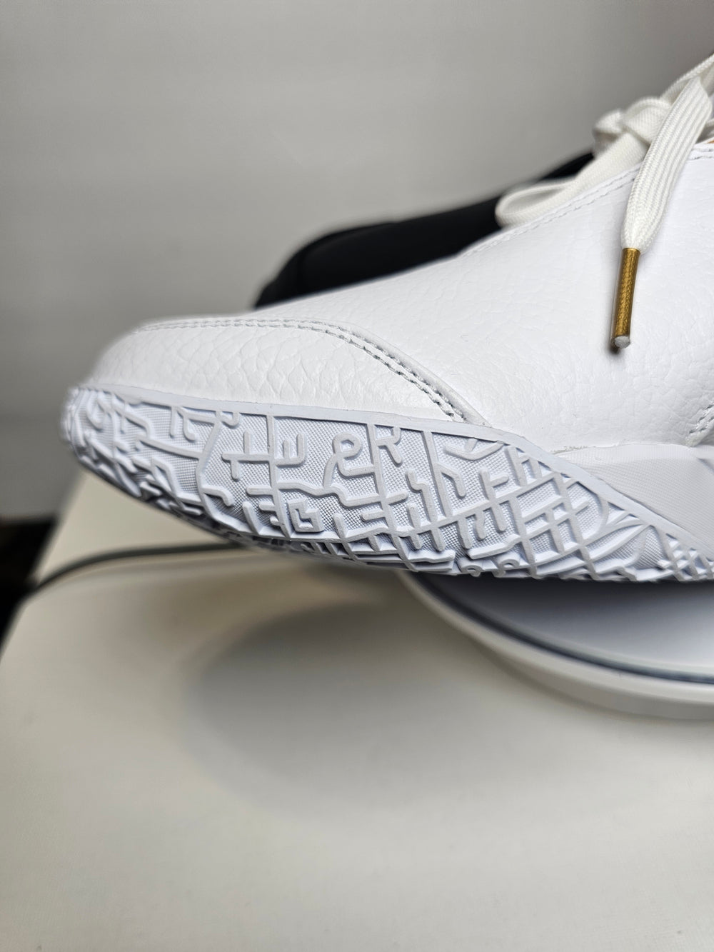 Nike LeBron NXXT Gen AMPD Equity White Black Gold Men's Size 11 FJ1566-13